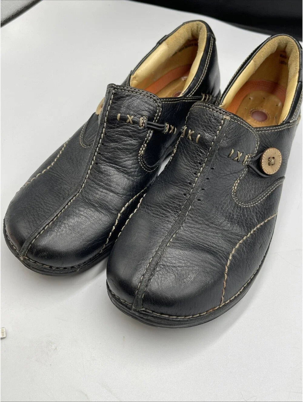 Clarks Un Loop Unstructured Loafers Womens Size 8M Black Leather Comfort Shoes